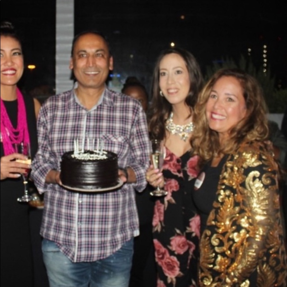 POSHFEST 2019 PREPARTY! THANK YOU!! - Picture 3 of 7
